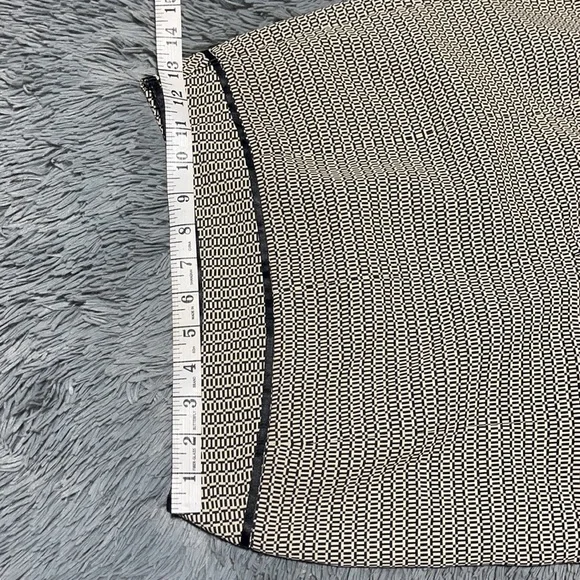 π₯°π₯°Ann Taylor LOFT Skirtπ₯°π₯° - Picture 10 of 10